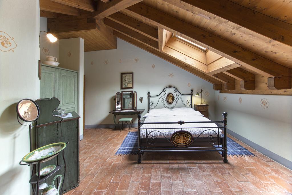 Fattoria L'Amorosa Sementina Szoba fotó
